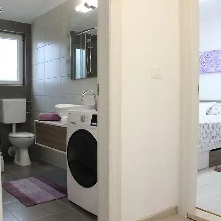Vila Ela *